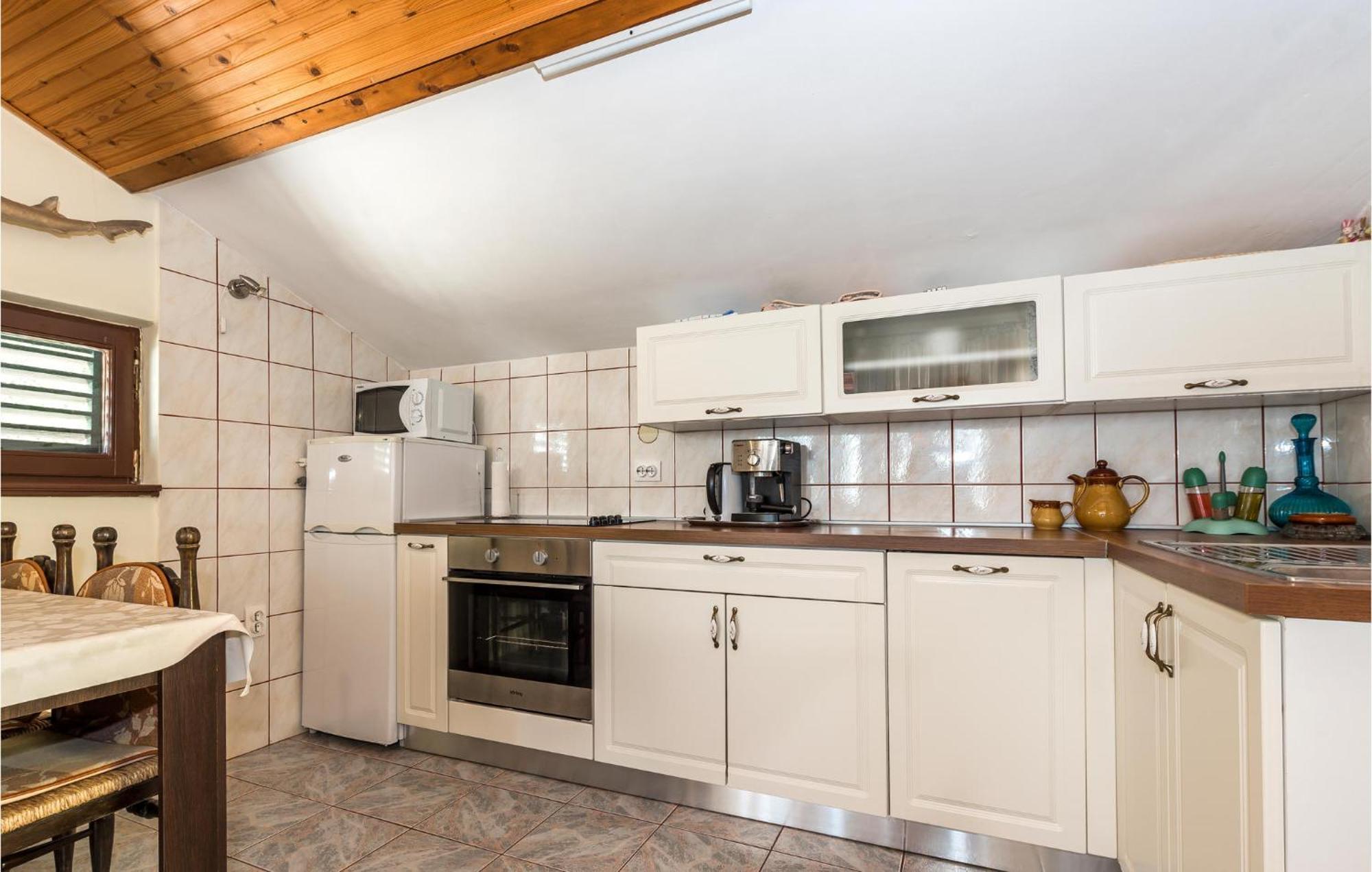 Awesome Apartment In Jadrija With Wifi 외부 사진